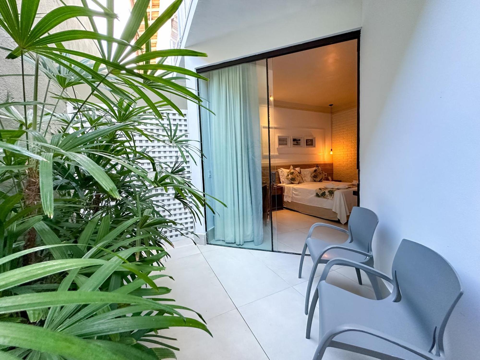 Passagem Concept Hotel E Spa Κάμπο Φρίο Εξωτερικό φωτογραφία A room at the hotel