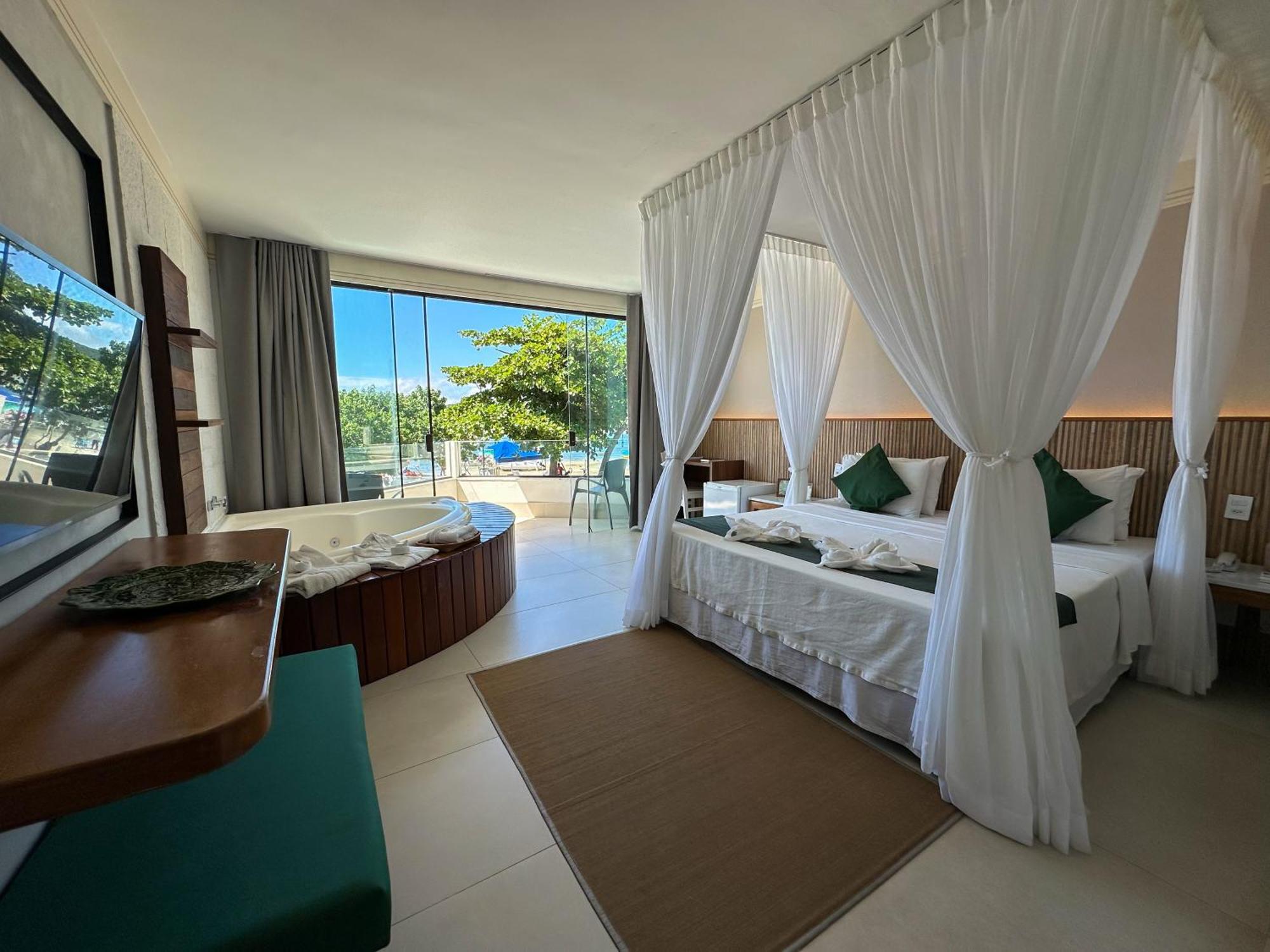 Passagem Concept Hotel E Spa Κάμπο Φρίο Εξωτερικό φωτογραφία A room at the resort