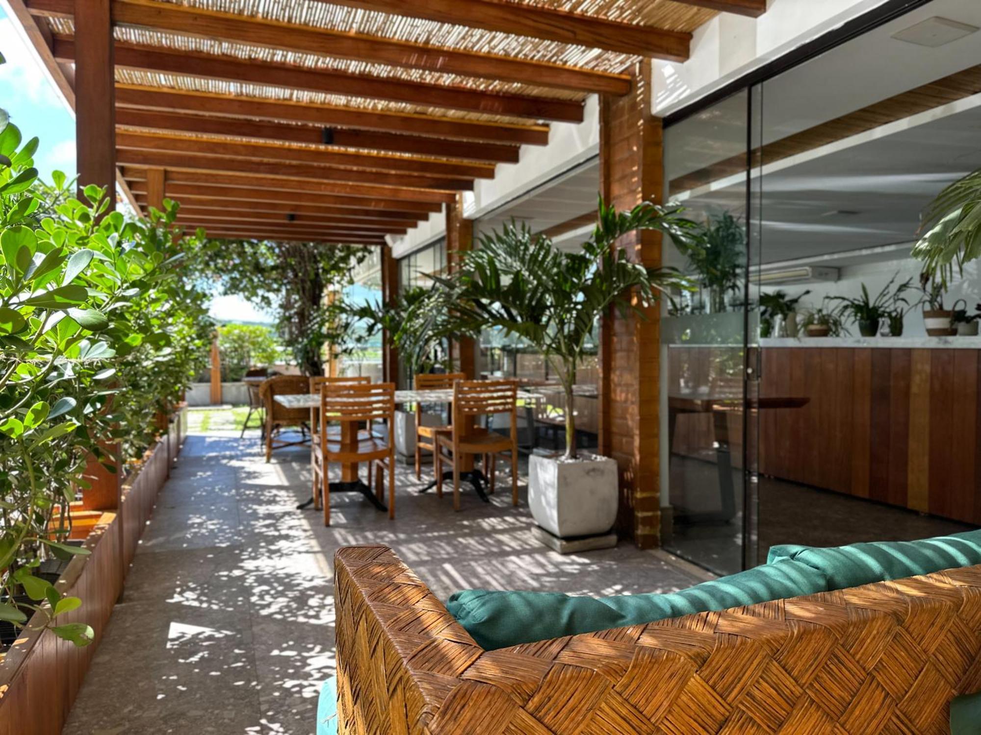 Passagem Concept Hotel E Spa Κάμπο Φρίο Εξωτερικό φωτογραφία The Terrace at the Four Seasons Hotel, Los Angeles