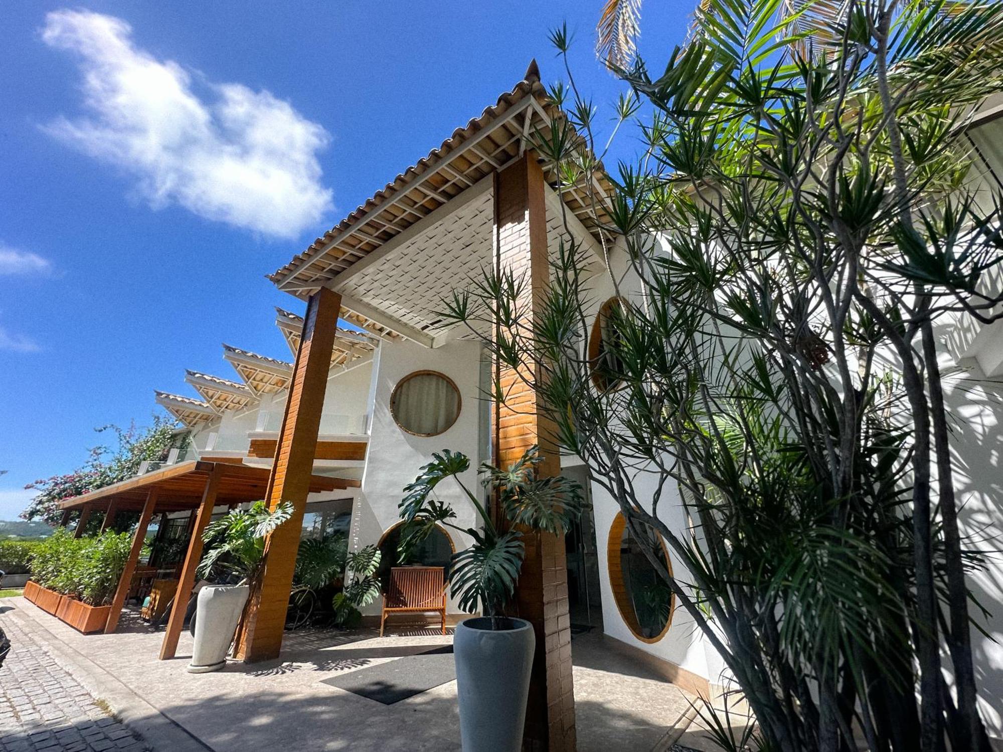Passagem Concept Hotel E Spa Κάμπο Φρίο Εξωτερικό φωτογραφία Casa de Vidro, the house of the author, in Itaúna, Minas Gerais