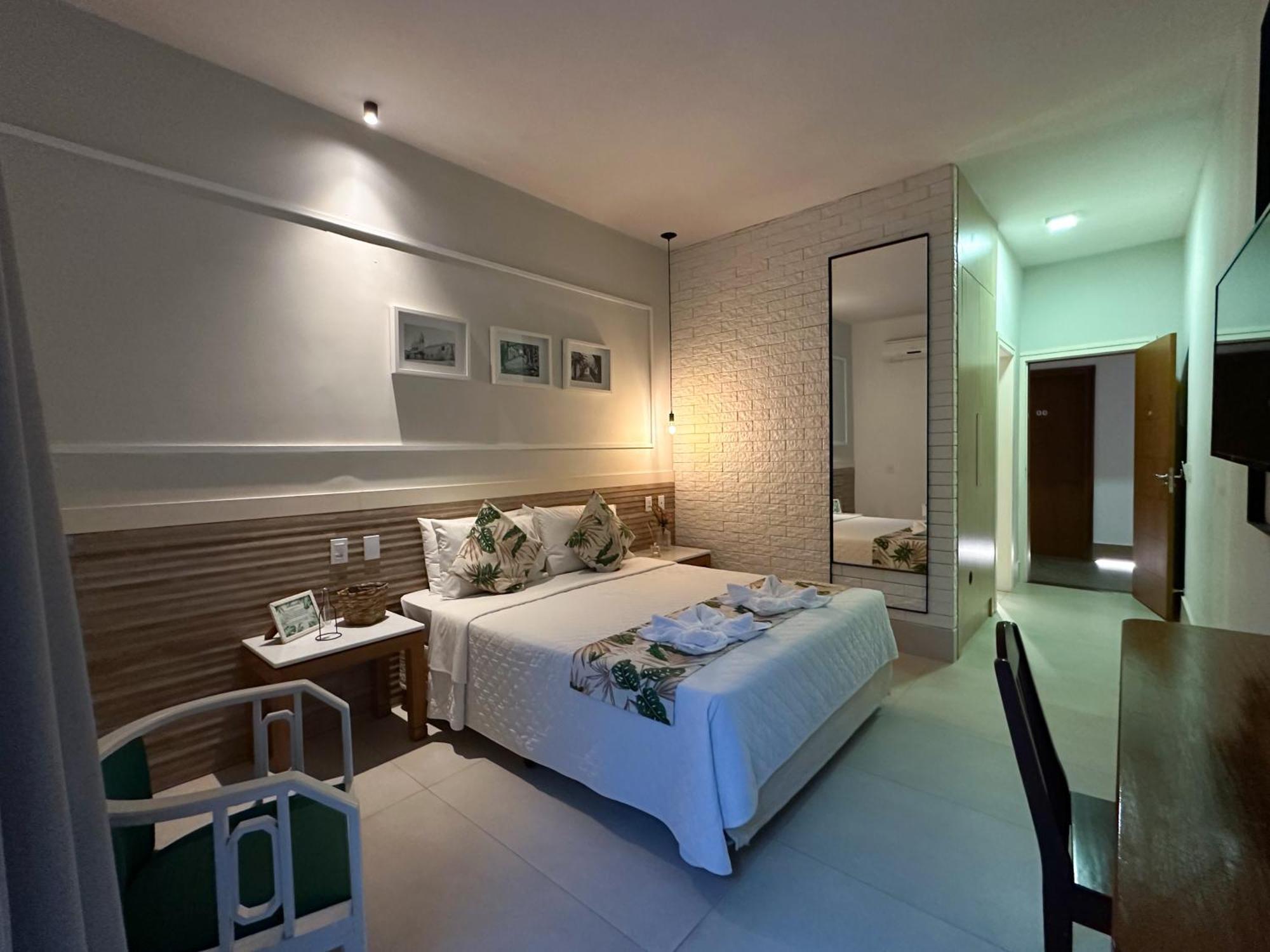 Passagem Concept Hotel E Spa Κάμπο Φρίο Εξωτερικό φωτογραφία A room at the hotel